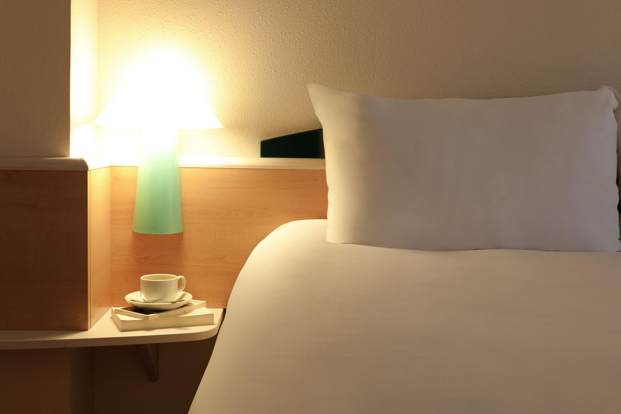 Hotel Ibis Брага Екстериор снимка