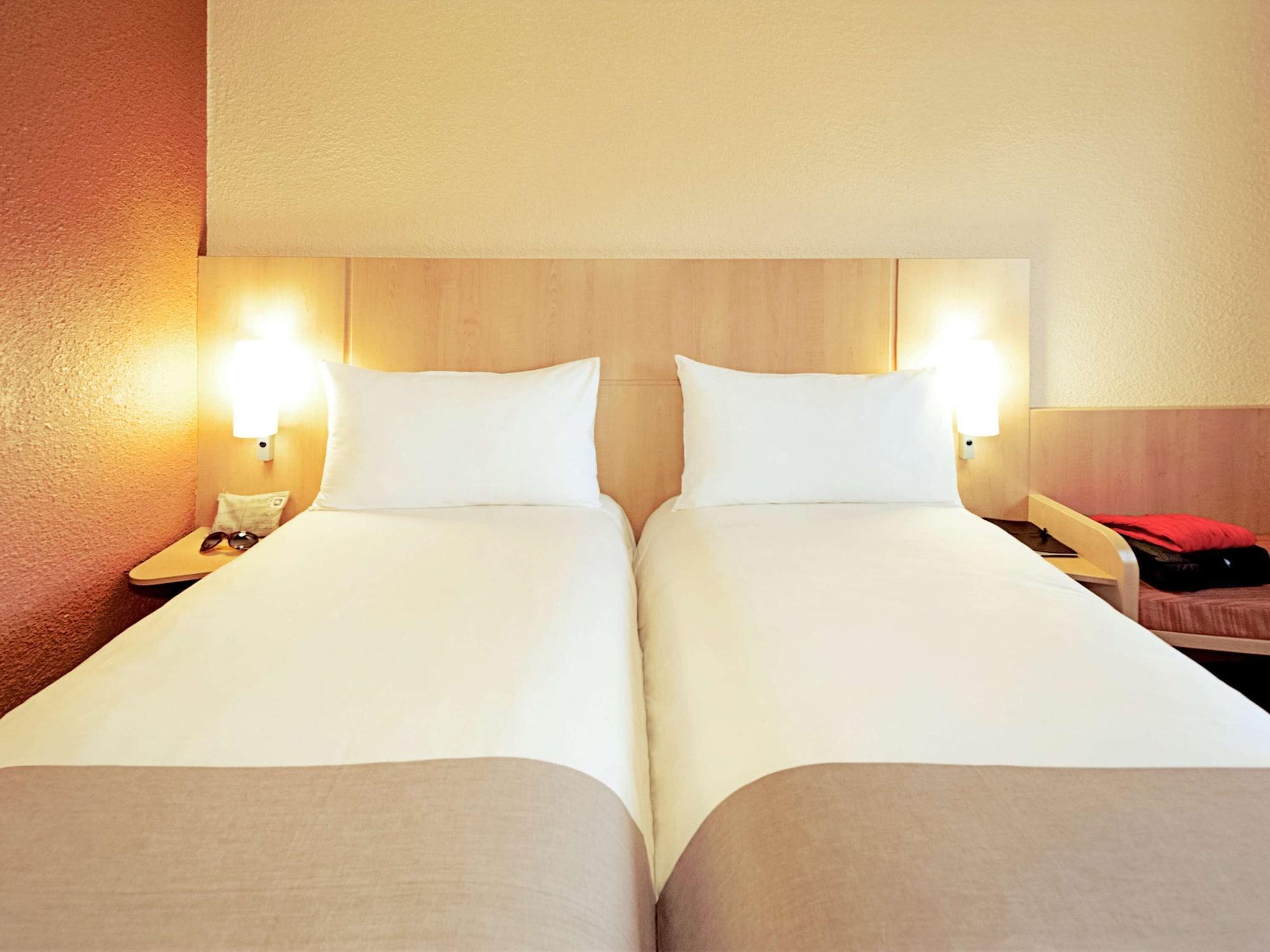 Hotel Ibis Брага Екстериор снимка