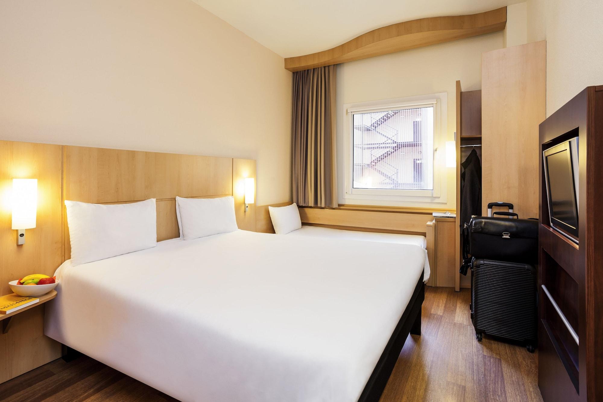 Hotel Ibis Брага Екстериор снимка