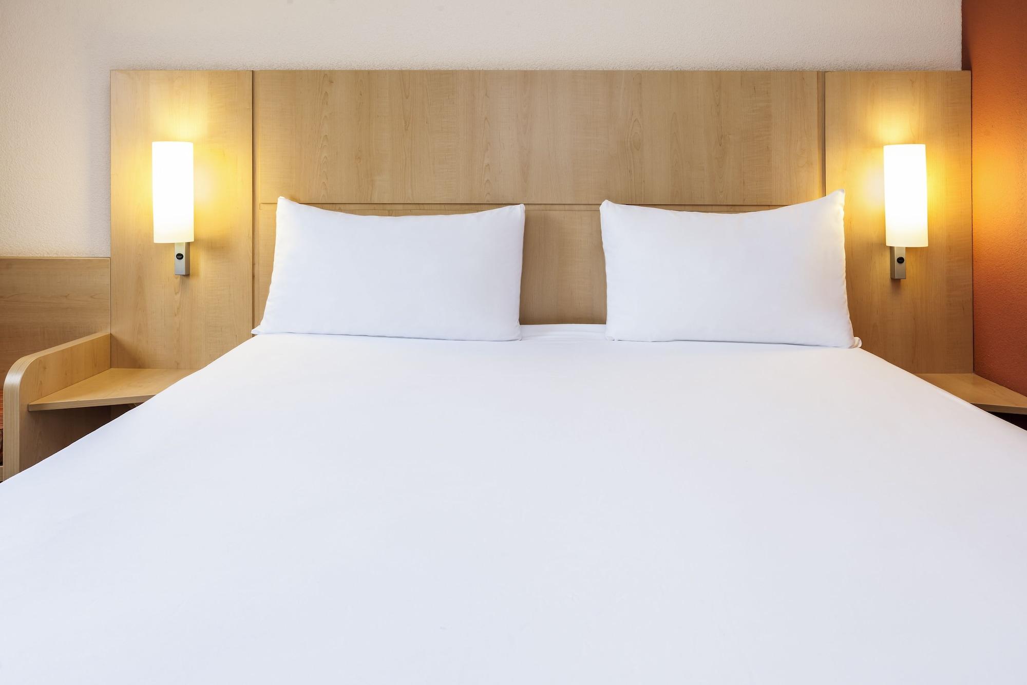 Hotel Ibis Брага Екстериор снимка